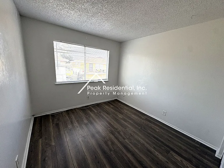 7368 Franklin Blvd #4 — Photo 12