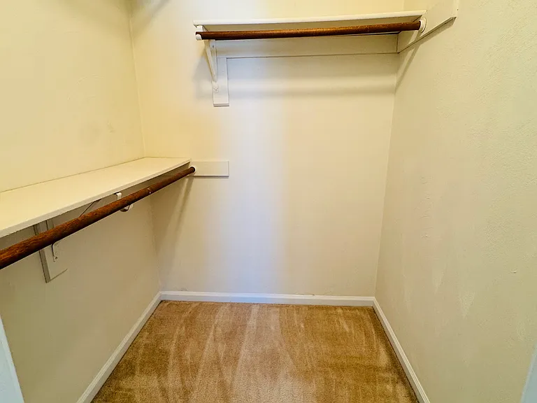 3901 Quartz Ln — Photo 19