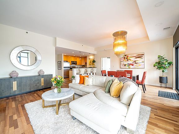 4th image of 700 1st St #17PE