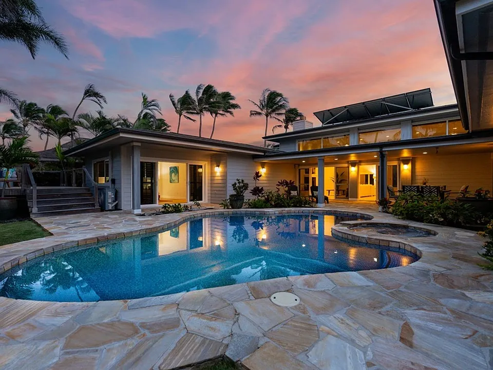 145 Kaimoani Way