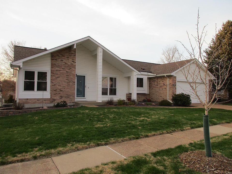 1st image of 16521 Branchwood Dr