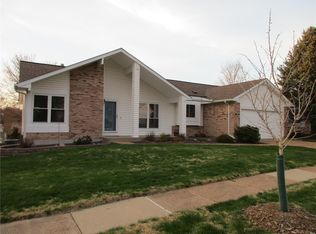 16521 Branchwood Dr, Ballwin, MO