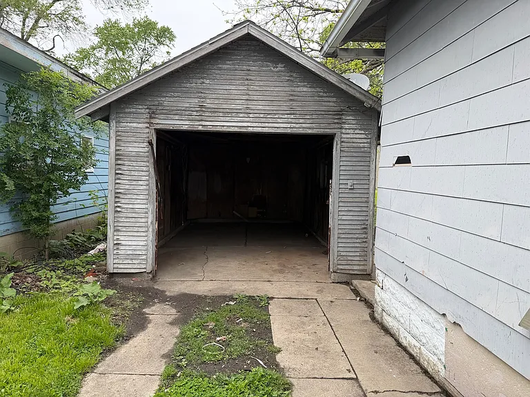 426 W Maple St #W — Photo 12
