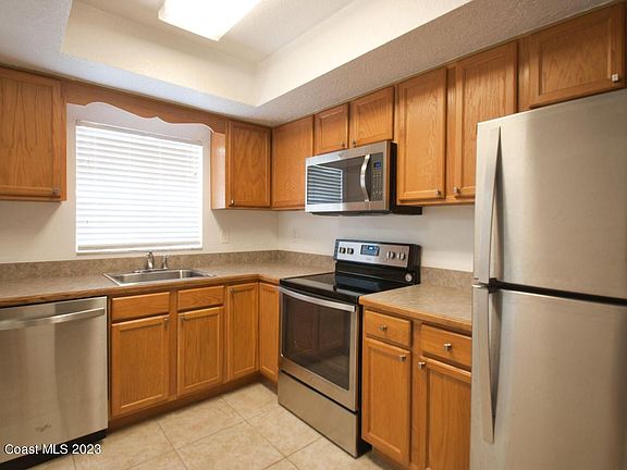 2nd image of 1139 Ashley Ave #0