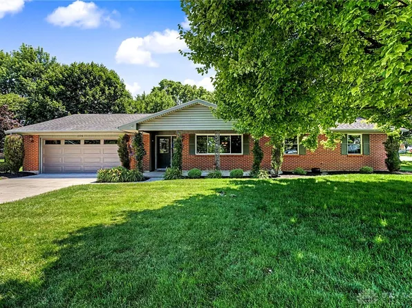 1178 Stonyridge Ave, Troy, OH 45373