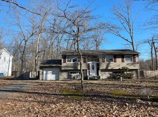 115 Kentucky Trl, Browns Mills, NJ 08015