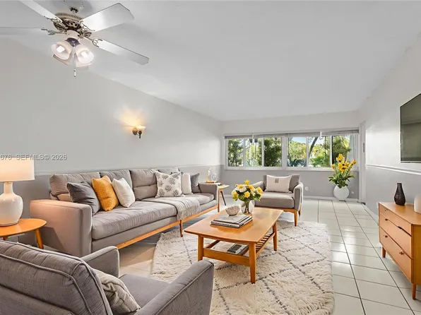 100 Lakeview Dr APT 108, Fort Lauderdale, FL 33326