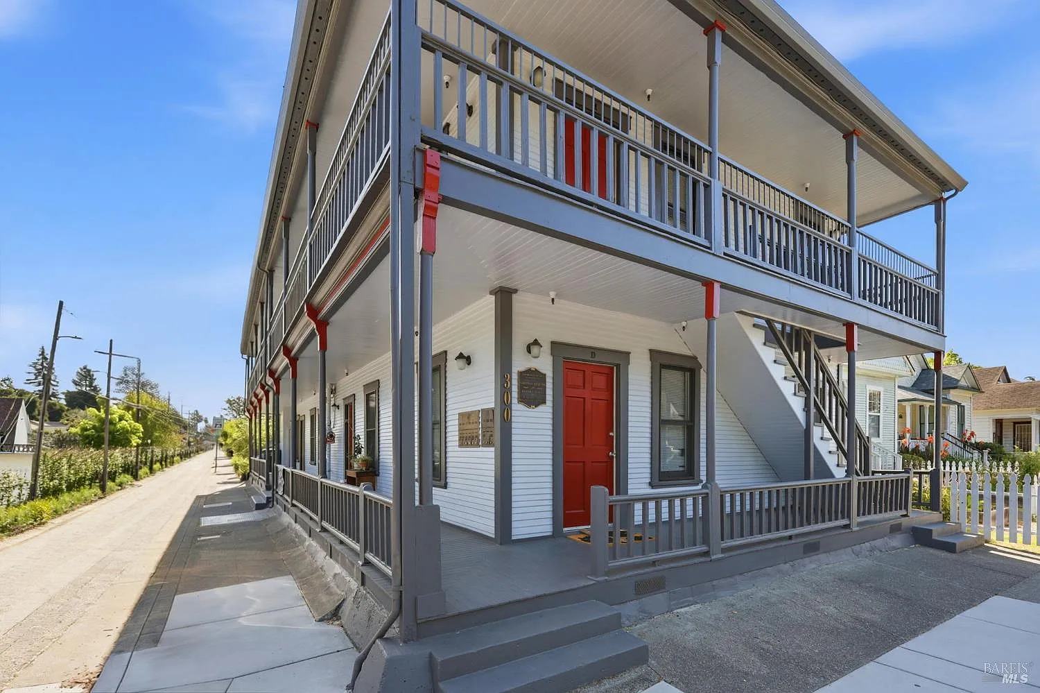 300 Santa Rosa Avenue - Photo 3
