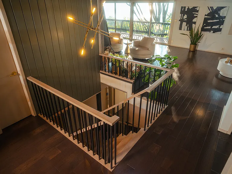 137 Cedar Ln — Photo 39