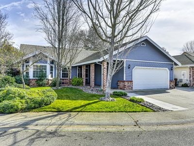 8845 Ahmed Ave, Elk Grove, CA, 95624