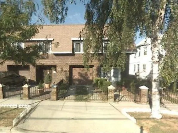 2516 124th St, Flushing, NY 11354
