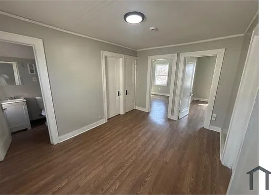 5262 Dickerson St — Photo 12