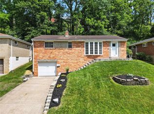 1743 Sillview Dr, Pittsburgh, PA 15243
