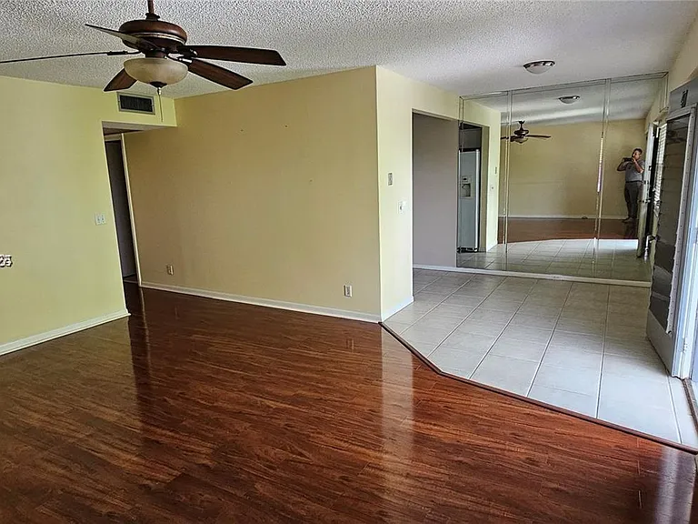 251 SW 132nd Way #417H — Photo 4