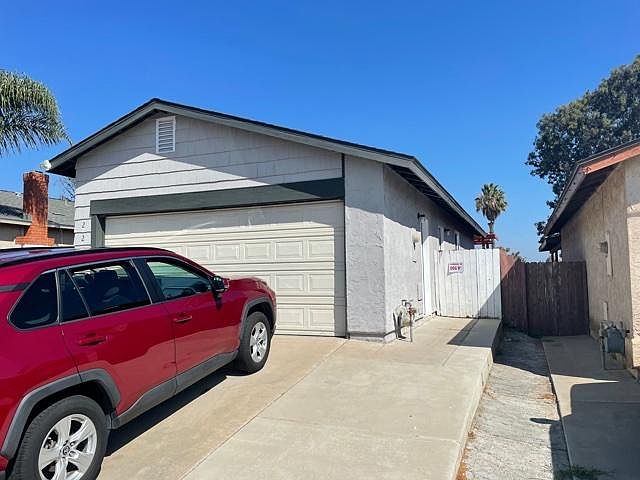 Front of garage/studio converstion