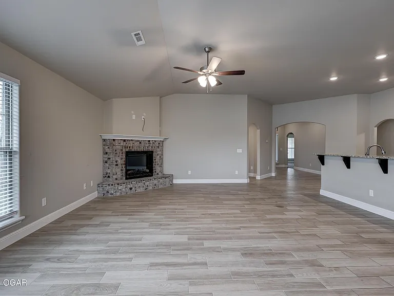 2030 Mardale Cir — Photo 16