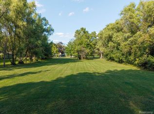 273 Shadywood Rd PARCEL B, Rochester, MI 48307