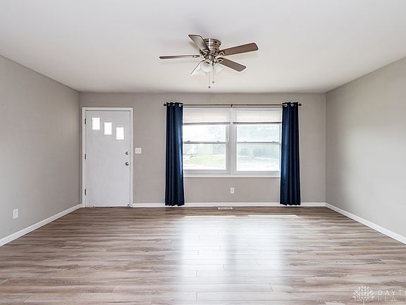 5th image of 3801 Valleywood Dr