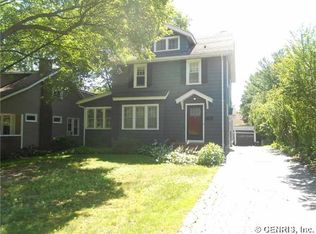 161 Deerfield Dr, Rochester, NY 14609
