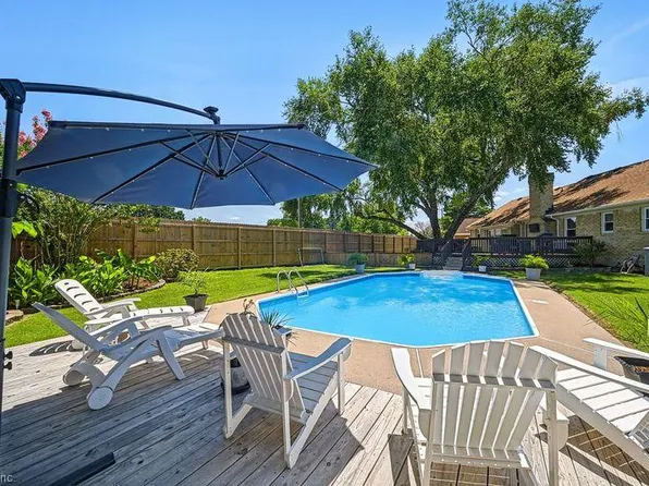 5305 Alishire Ct, Virginia Beach, VA 23464