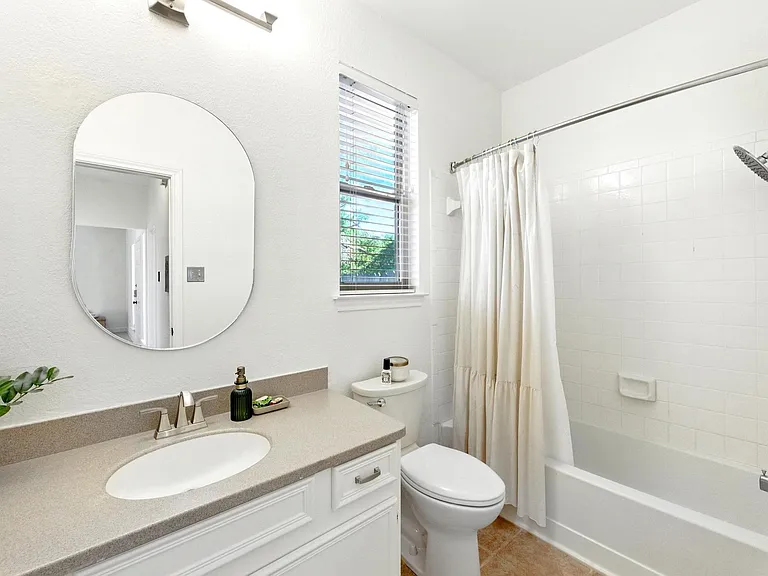 5807 Convict Hill Rd — Photo 23
