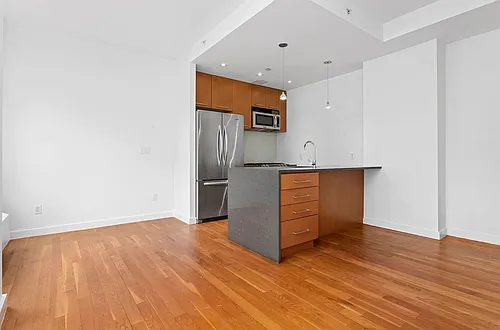 330 E 109th St #Penthouse 8A Photo 1