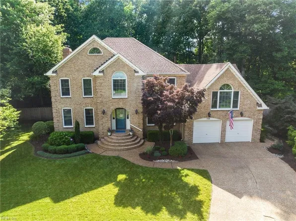 709 Moss Quay, Chesapeake, VA 23320