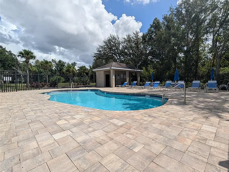 4321 Deermont Cir — Photo 39