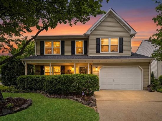 2637 Pender Dr, Virginia Beach, VA 23456