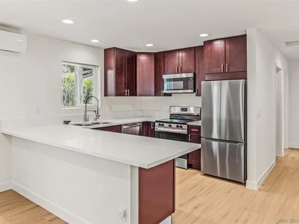 227-229 W 10th Ave, Escondido, CA 92025