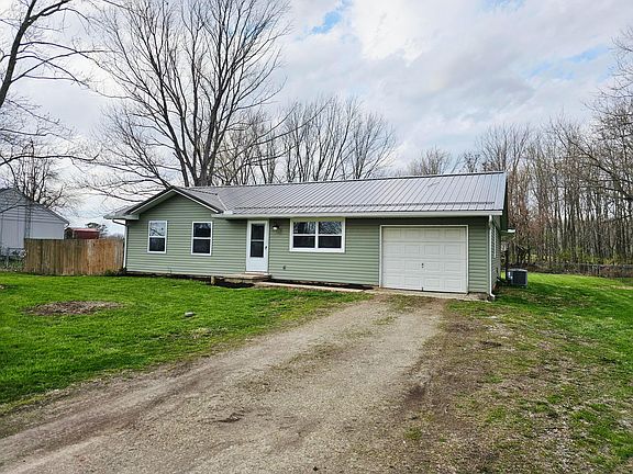 4th image of 3002 Snow Hill Rd SW