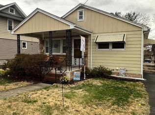 11 Haynes St, Somerville, NJ 08876