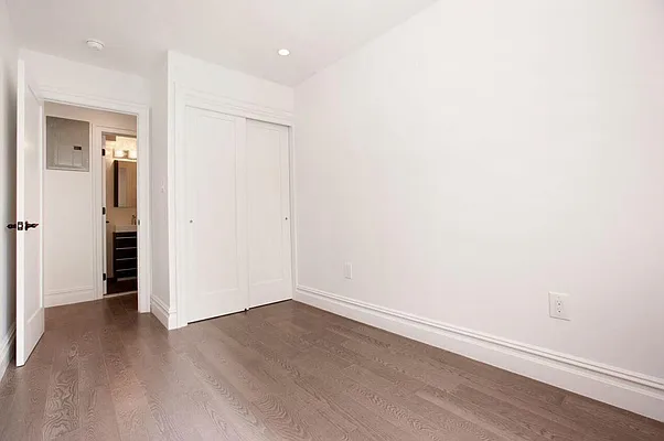 Rented by Platinum Properties | media 12