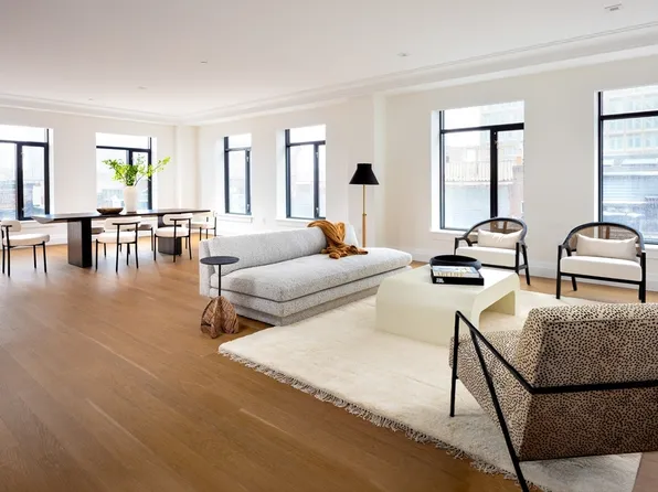 45 Temple St Unit 401, Boston, MA 02114