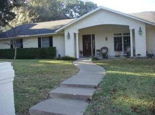 9907 Forest View Dr, Woodway, TX 76712
