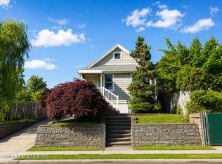 11 Osborn Ave, Staten Island, NY 10308