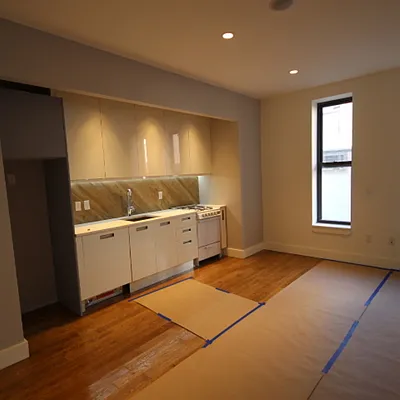 Rented by Nooklyn NYC LLC | media 195