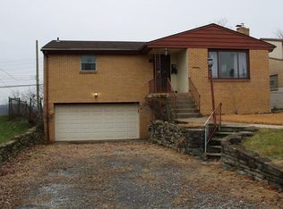 318 Rockfield Rd, Pittsburgh, PA 15243