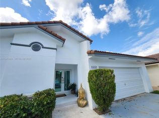 15152 SW 63rd Ter, Miami, FL 33193