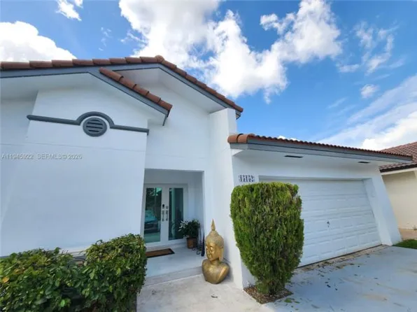 15152 SW 63rd Ter, Miami, FL 33193