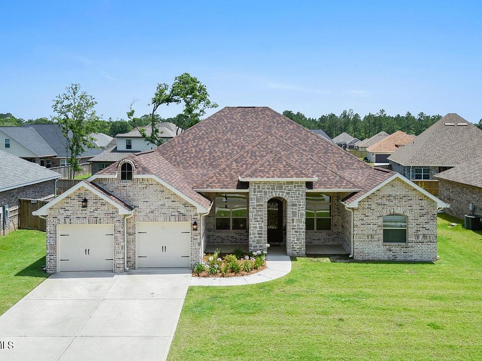 1st image of 3019 Acadian Ct
