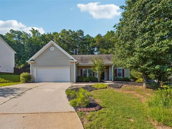 349 Katielee Cv, Dallas, GA 30132