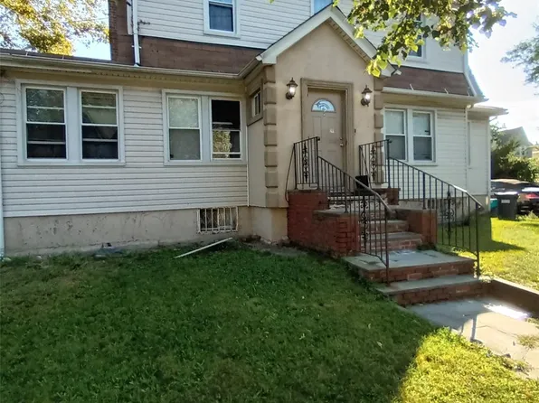 17704 137th Avenue, Jamaica, NY 11434