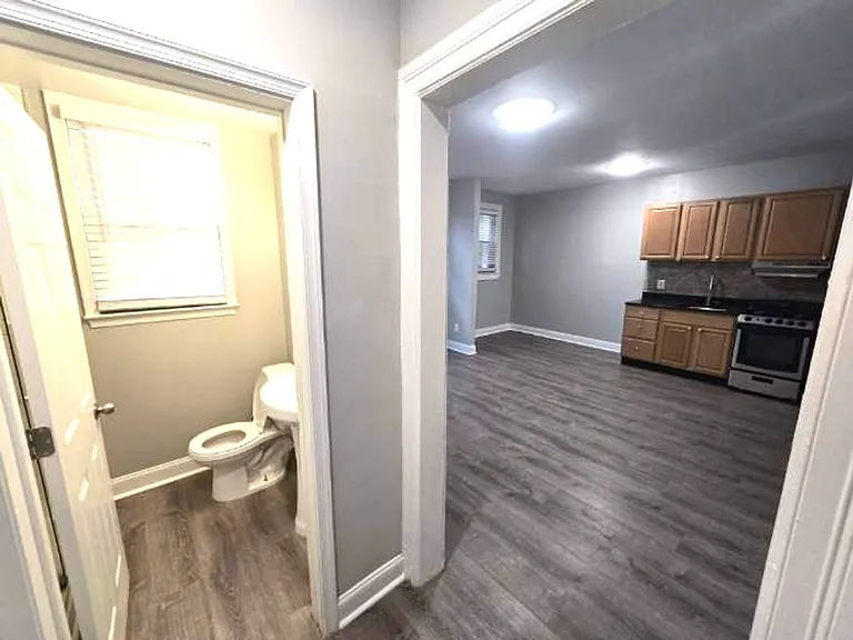 435 16th St SE — Photo 15