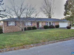 3112 Village Dr, Waynesboro, VA 22980