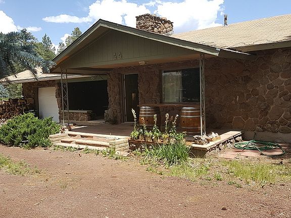 5th image of 44 Ponderosa Dr