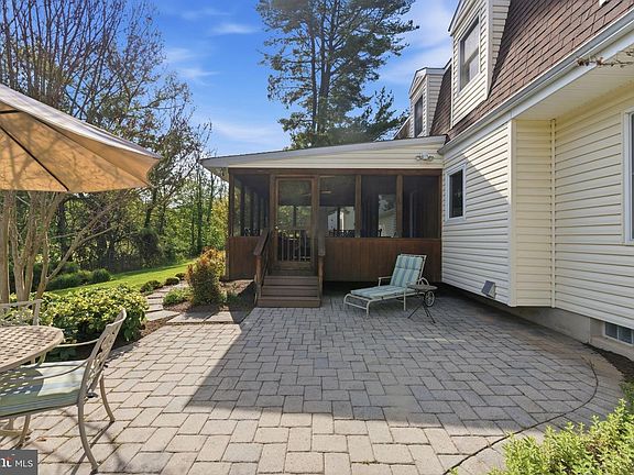 3rd image of 5046 Whetstone Rd