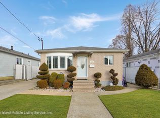 417 Genesee Ave, Staten Island, NY 10312