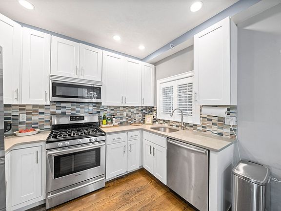 4th image of 149 G St #1