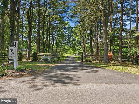 2nd image of 318 Welcome House Rd